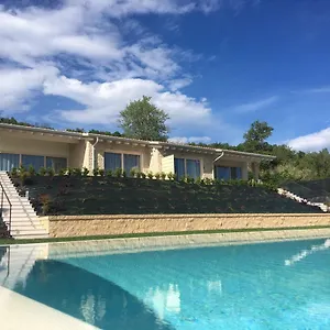 https://villa-brusadela-suites-garda.hotelinveneto.com